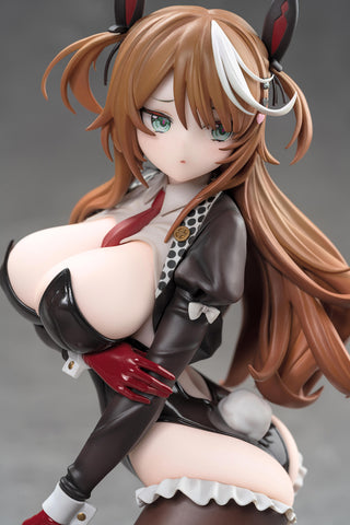 Simao Mochi Bunny Girl Deluxe Ver. 1/7 Scale by OMAHA